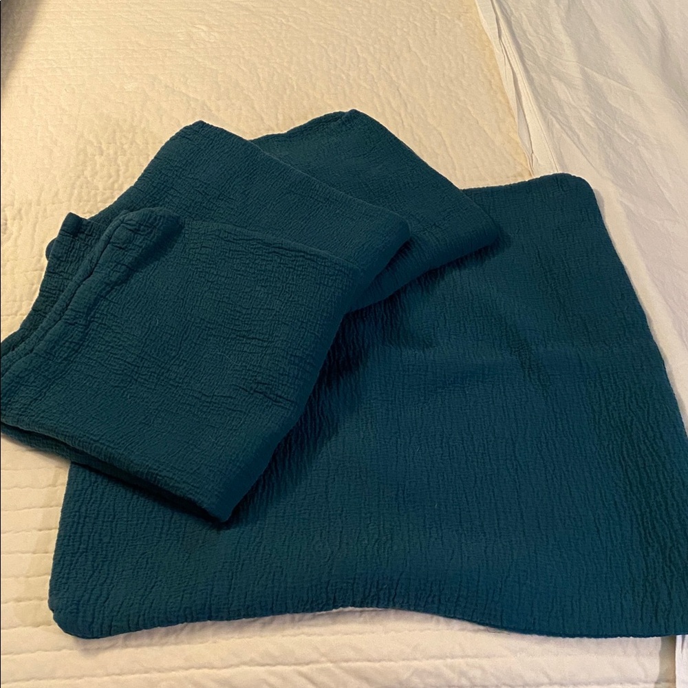 PHE 100% Cotton Euro Shams